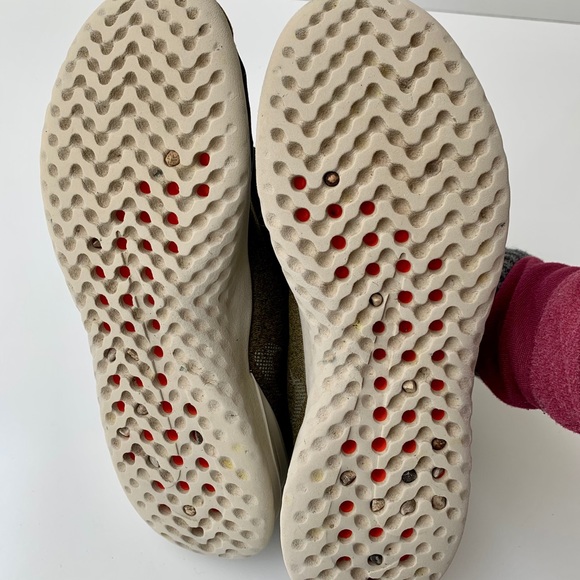 nike run utility shield rival